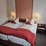 فندق Heidehotel Soltauer Hof