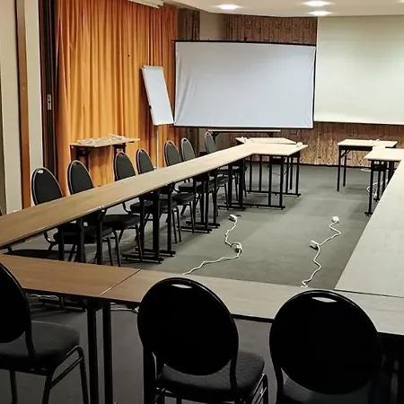 Heidehotel Soltauer Hof מלון