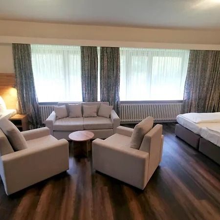 Heidehotel Soltauer Hof סולטאו