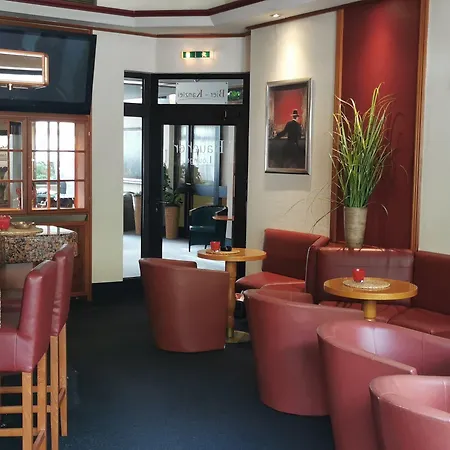 Heidehotel Soltauer Hof מלון 4*