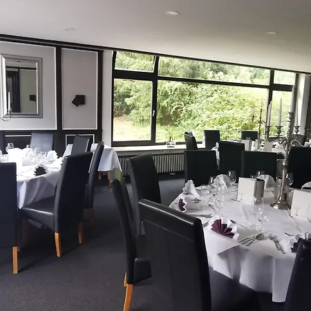 Heidehotel Soltauer Hof מלון