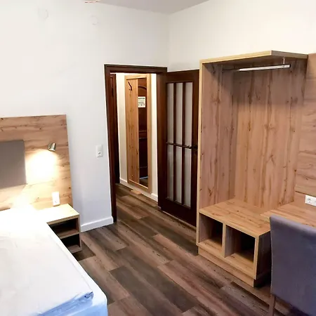 Heidehotel Soltauer Hof 4* סולטאו