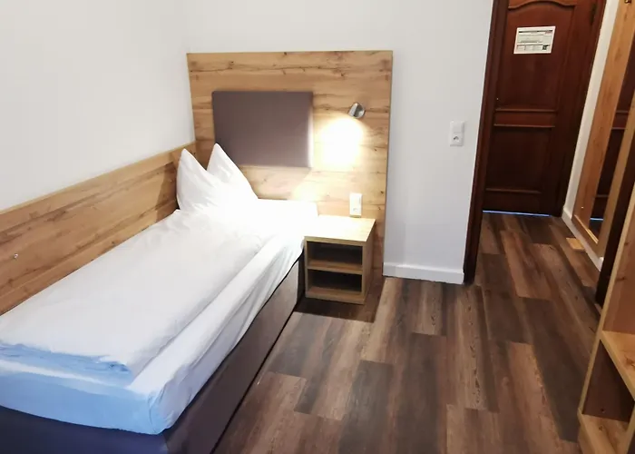 Hotel Heidehotel Soltauer Hof 4*